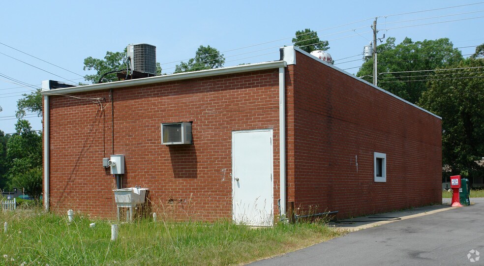 More Photos Of 10208 Chapel Hill Rd, Morrisville Freestanding For Sale