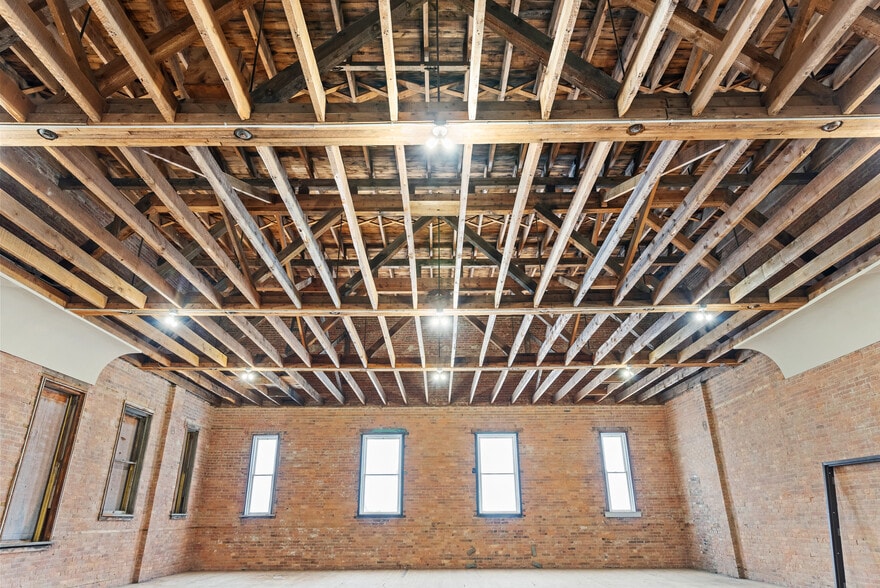 More Photos Of 4654 Water St, Columbiaville Storefront Retail Residential For Sale