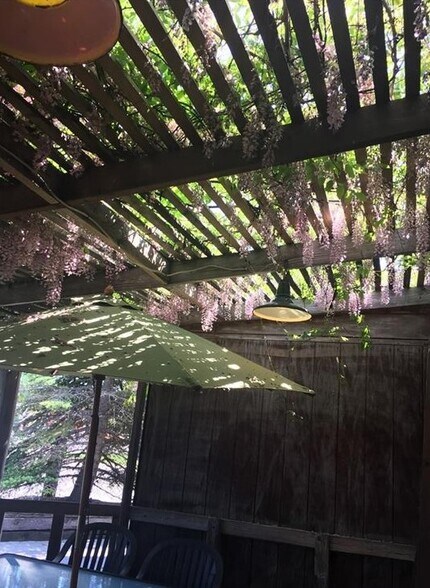 More Photos Of 1305 Abbott Rd, Buffalo Restaurant For Sale