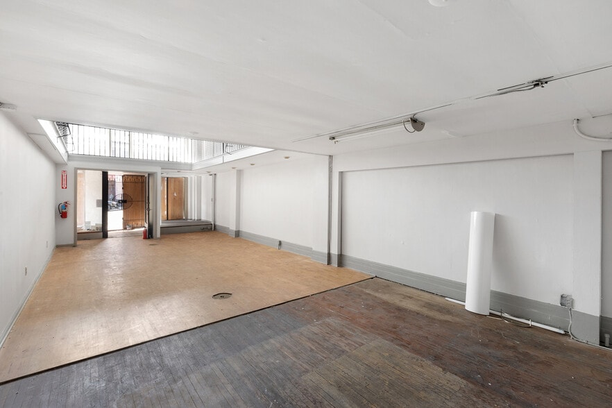 More Photos Of 1214 Sutter St, San Francisco Storefront Retail Office For Sale