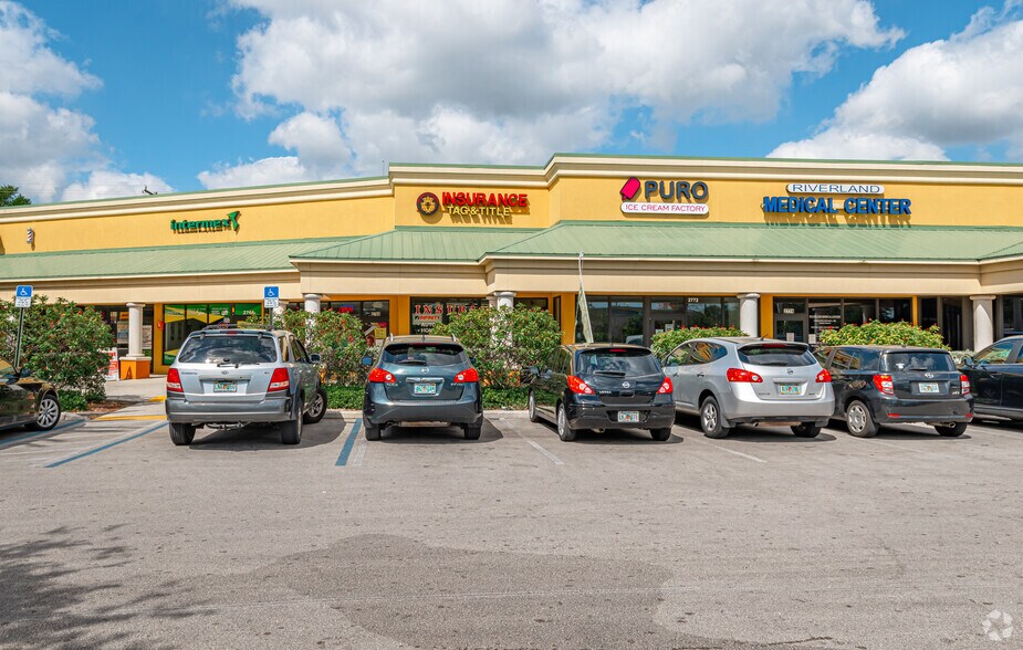 2758 Davie Blvd, Fort Lauderdale, FL 33312 For Lease
