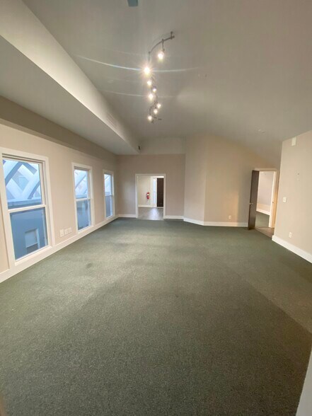 More Photos Of 188 Anderson St SE, Marietta Office For Lease