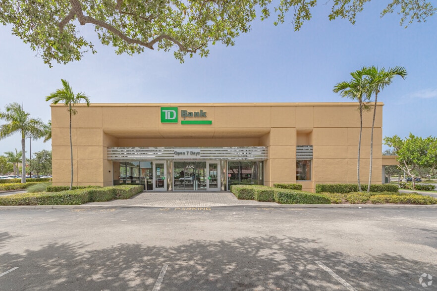 More Photos Of 3325 W Hillsboro Blvd, Deerfield Beach Bank For Sale