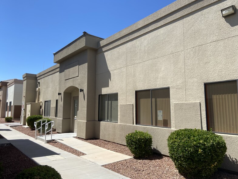 More Photos Of 3435 W Craig Rd, North Las Vegas Office Residential For Lease
