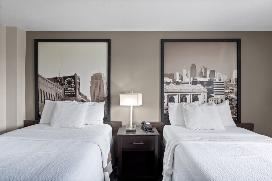 More Photos Of 4321 N Corrington Ave, Kansas City Hotel For Sale