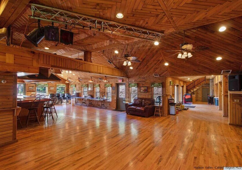 More Photos Of 218 NY-296, Windham Hotel For Sale