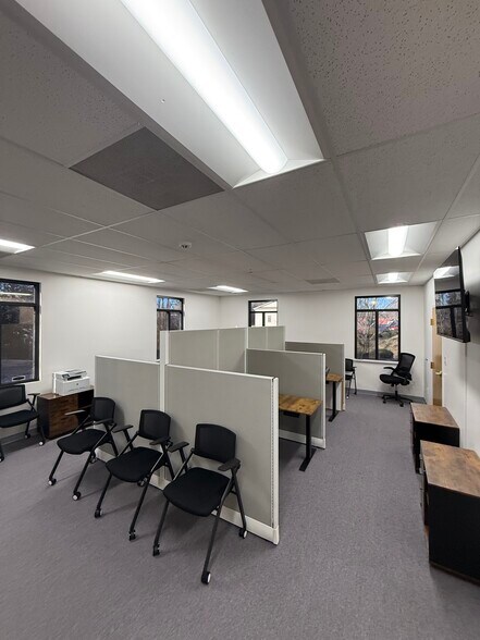 More Photos Of 30045 Business Center Dr, Charlotte Hall Medical For Sale
