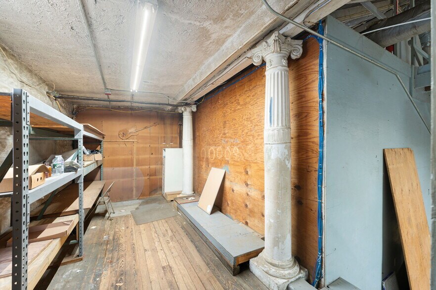 More Photos Of 1072 Main St, West Warwick Office For Sale