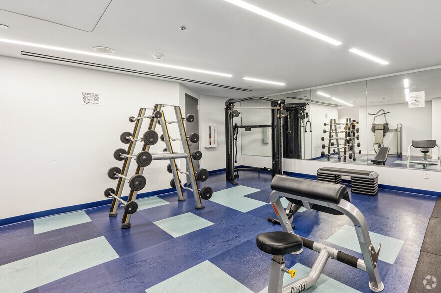 More Photos Of 801 S Hope St, Los Angeles Apartments For Lease