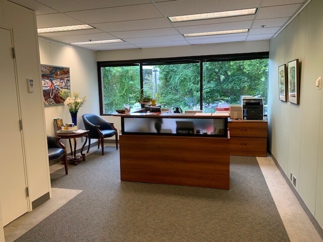 More Photos Of 43 Danbury Rd, Wilton Office For Lease