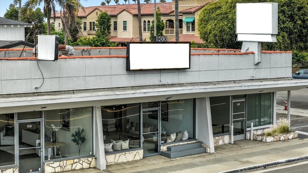 More Photos Of 901-909 S Pacific Coast Hwy, Redondo Beach Storefront For Sale