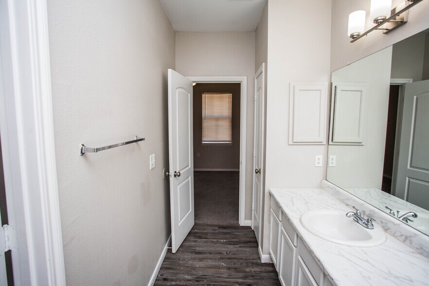 More Photos Of , Lubbock Multifamily For Sale