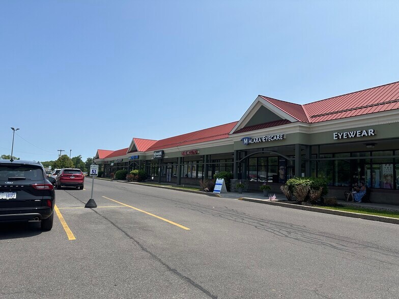 More Photos Of 8395-8417 Oswego Rd, Liverpool Unknown For Lease