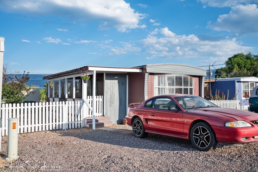 More Photos Of 810 NW Cedar Ave, Cedaredge Manufactured Housing Mobile Home Park For Sale