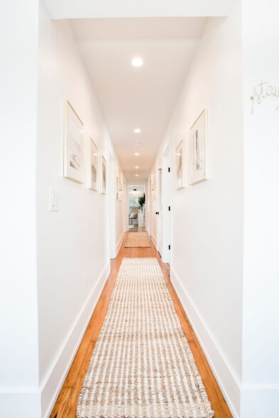 More Photos Of 112 Cape Fear Blvd, Carolina Beach Freestanding For Sale