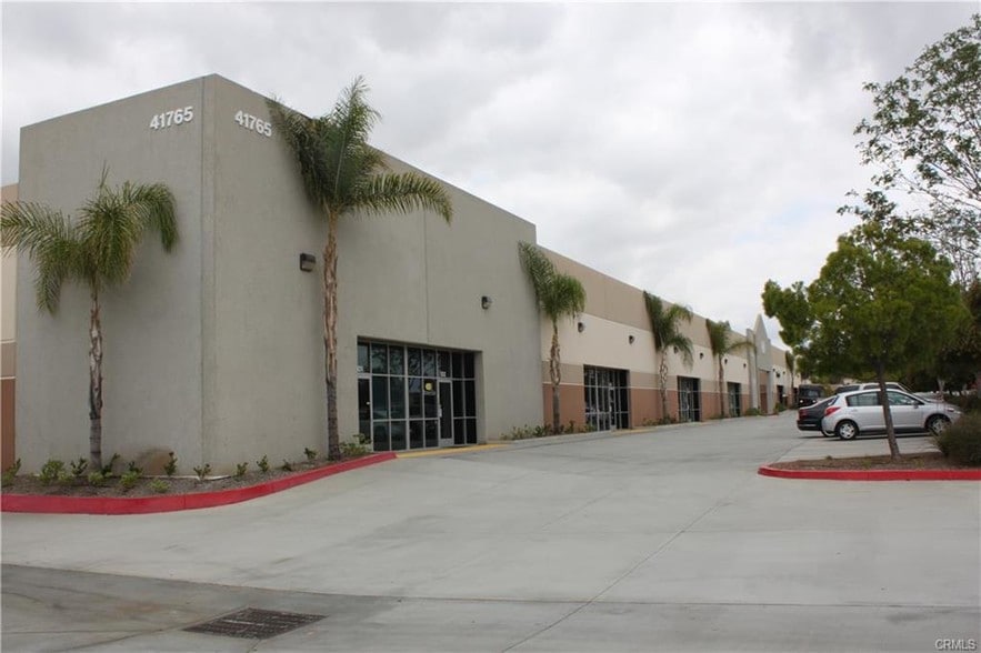 More Photos Of 41705 Elm St, Murrieta Warehouse For Lease