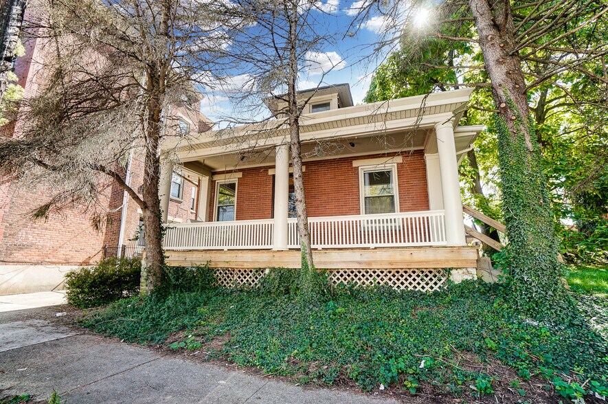 More Photos Of 1801 Chase Ave, Cincinnati Apartments For Sale