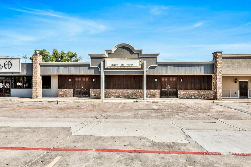 More Photos Of 6915 Spencer Hwy, Pasadena Restaurant For Lease