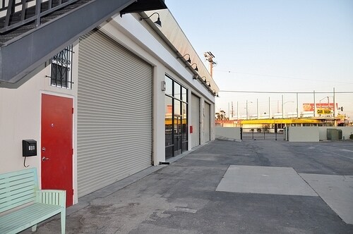 More Photos Of 1019 W Manchester Blvd, Inglewood Service For Lease