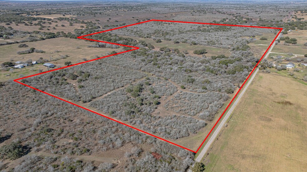More Photos Of 5734 County Road 305, Beeville Land For Lease