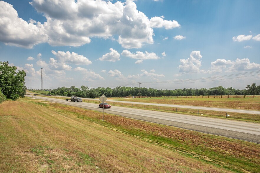 More Photos Of 20 Red Tip Lane, Brenham Land For Sale