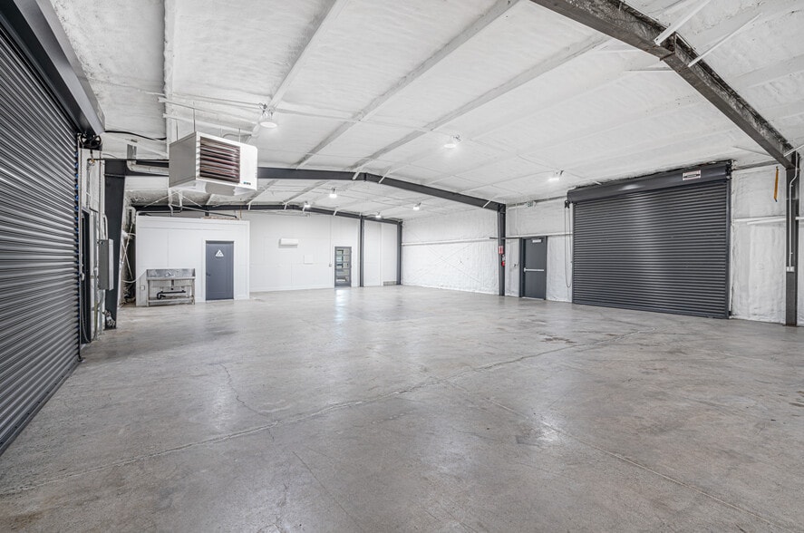 More Photos Of 10342 Old Redwood Hwy, Windsor Warehouse For Sale