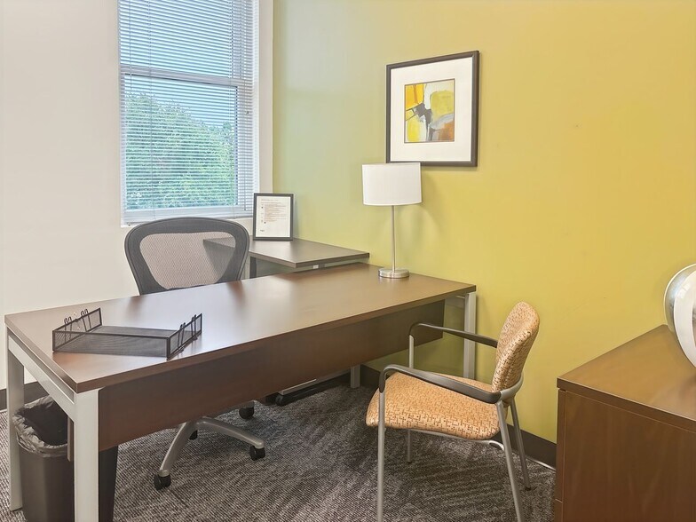 More Photos Of 675 Town Square Blvd, Garland Coworking Space