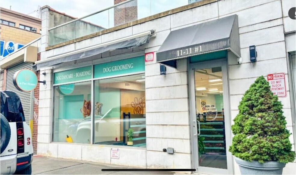 More Photos Of 11-11 44th Rd, Long Island City Office For Sale