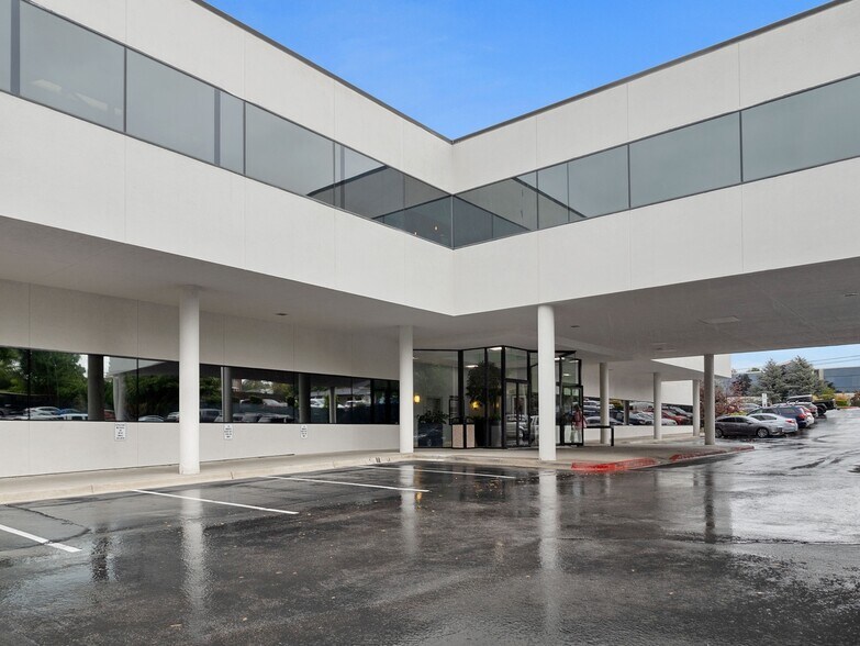 More Photos Of 7138 S Highland Dr, Salt Lake City Medical For Lease