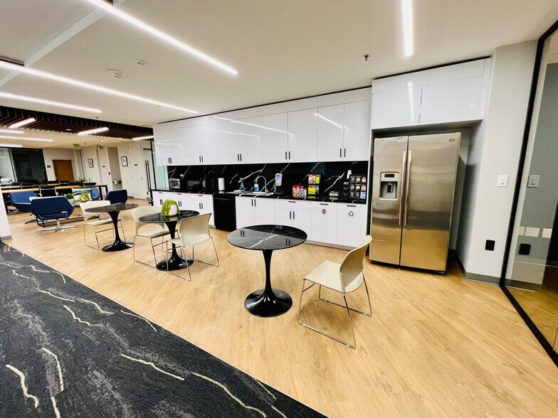 More Photos Of 7918 Jones Branch Dr, McLean Office For Lease