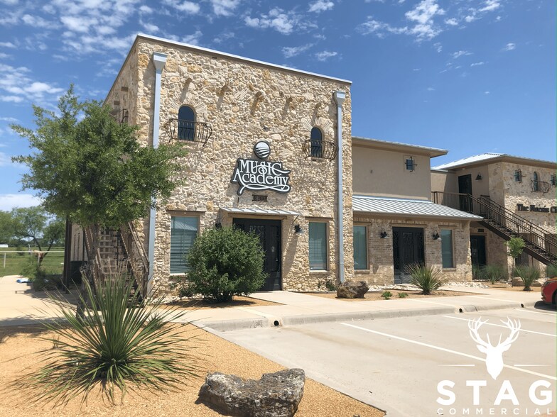 More Photos Of 8800 US Highway 380, Cross Roads Medical For Lease