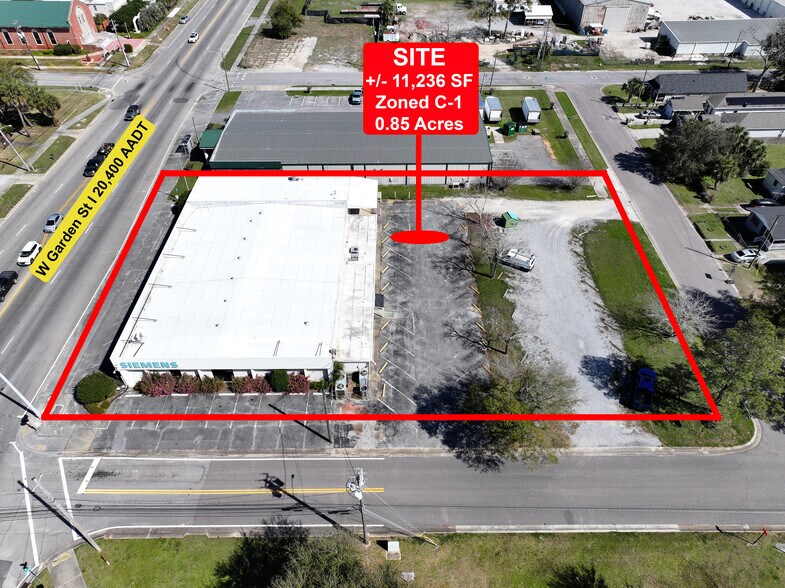 More Photos Of 1011 W Garden St, Pensacola Office For Sale
