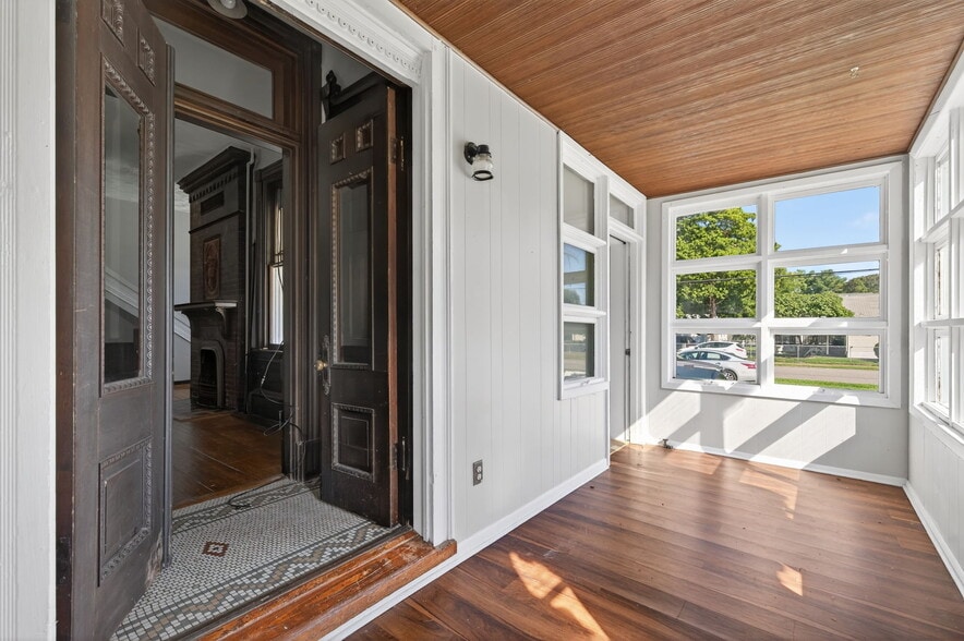 More Photos Of 406 S Armistead Ave, Hampton Apartments For Sale