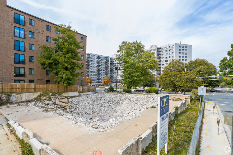 Primary Photo Of 900 Spring St, Silver Spring Land For Sale