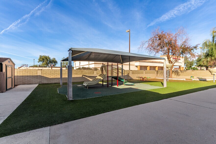 More Photos Of 1236 S Stapley Dr, Mesa Daycare Center For Lease