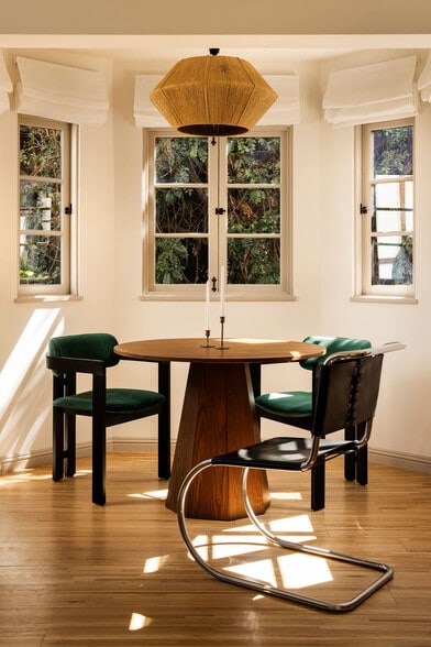 More Photos Of 1825 Redesdale Ave, Los Angeles Multifamily For Sale