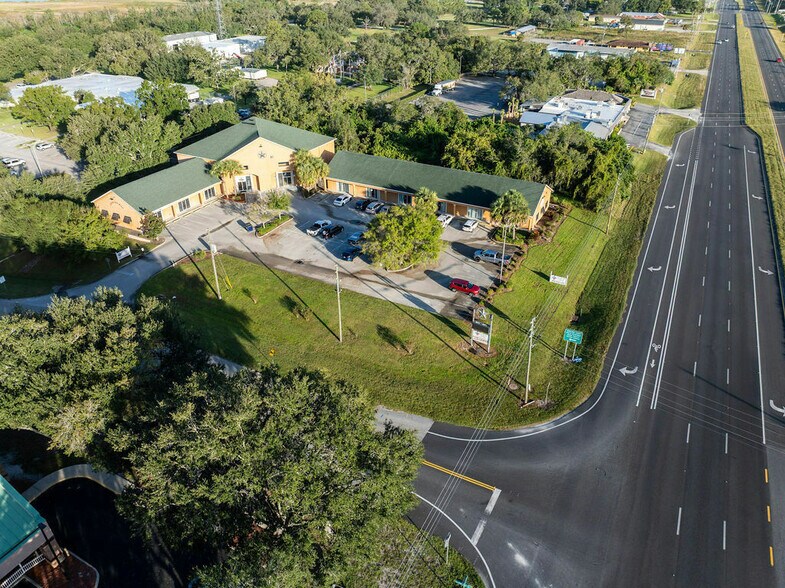 More Photos Of 7177-7201 S George Blvd, Sebring Medical For Sale