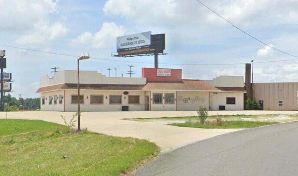 Primary Photo Of 704 Janette Dr, Vandalia Restaurant For Lease