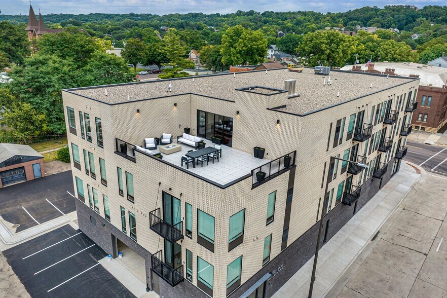 More Photos Of 302 N 2nd St, Mankato Apartments For Lease