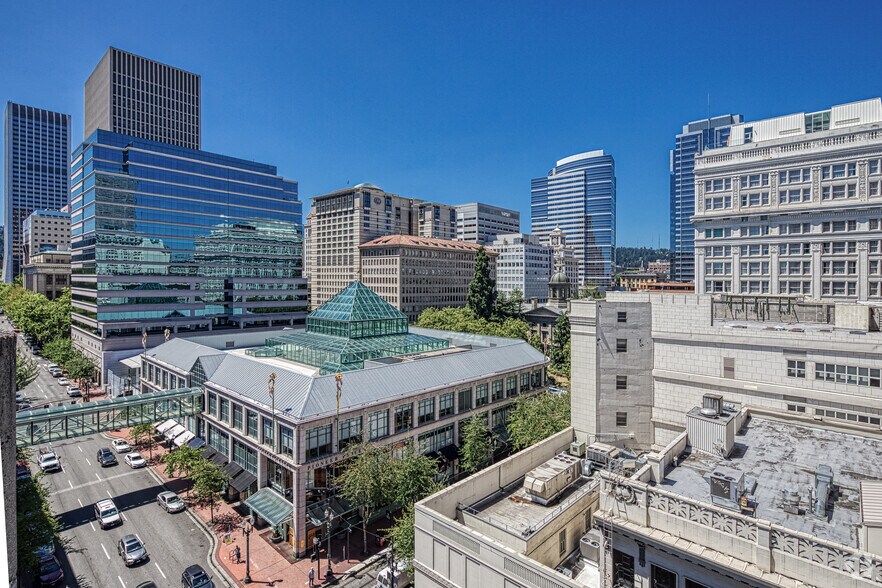More Photos Of 700-850 SW Fifth Ave, Portland Unknown For Lease