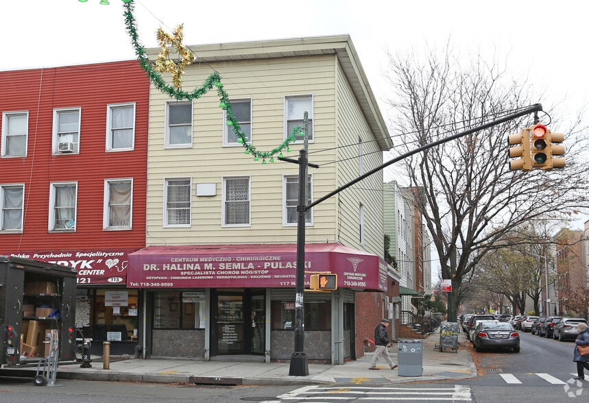 More Photos Of 117 Nassau Ave, Brooklyn Office Residential For Lease