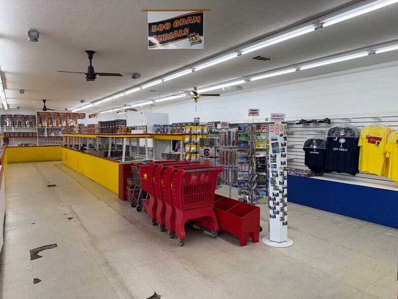 More Photos Of 1116 Hummingbird Ln, Hardeeville General Retail For Sale