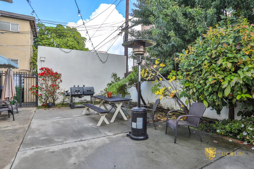 More Photos Of 854 Alandele Ave, Los Angeles Apartments For Sale