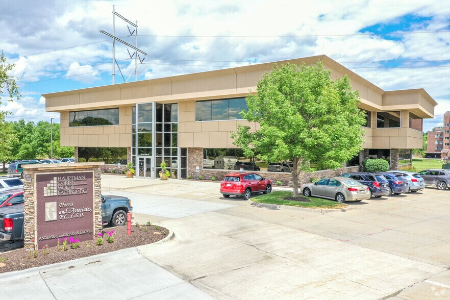 More Photos Of 1005 S 107th Ave, Omaha Loft Creative Space For Lease