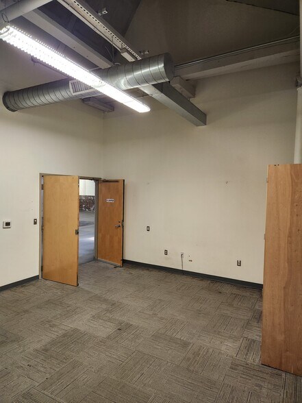 More Photos Of , Philadelphia Industrial For Sale