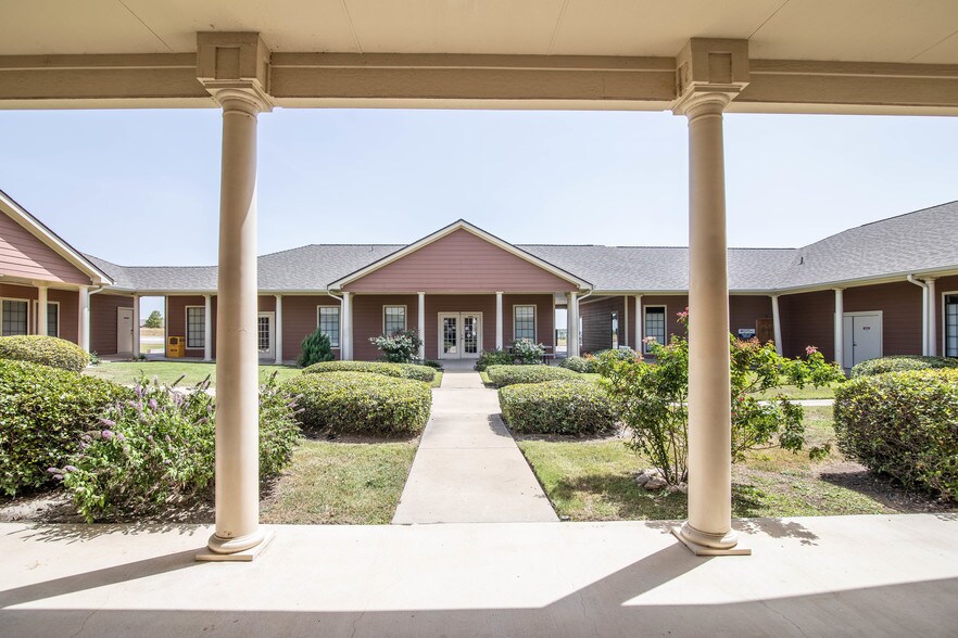 More Photos Of 5610 E Central Texas Expy, Killeen Medical For Lease