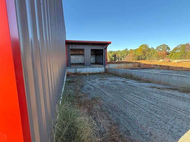 More Photos Of 506 Entrepreneur Ct, Greer Unknown For Lease