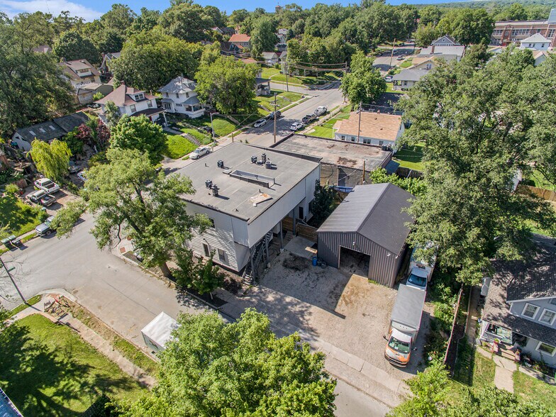 More Photos Of 2601-2603 N 45th St, Omaha Office Residential For Sale