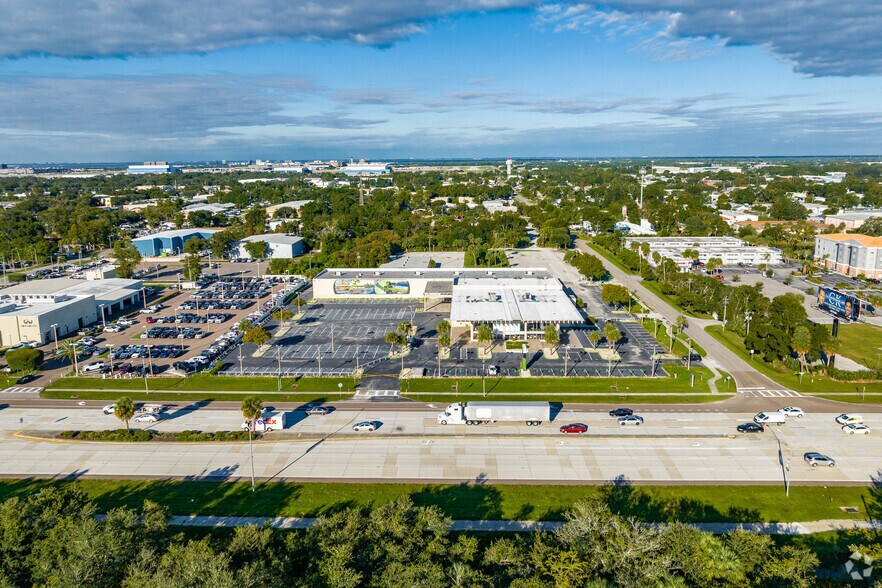 More Photos Of 4636 N Dale Mabry Hwy, Tampa Auto Dealership For Lease
