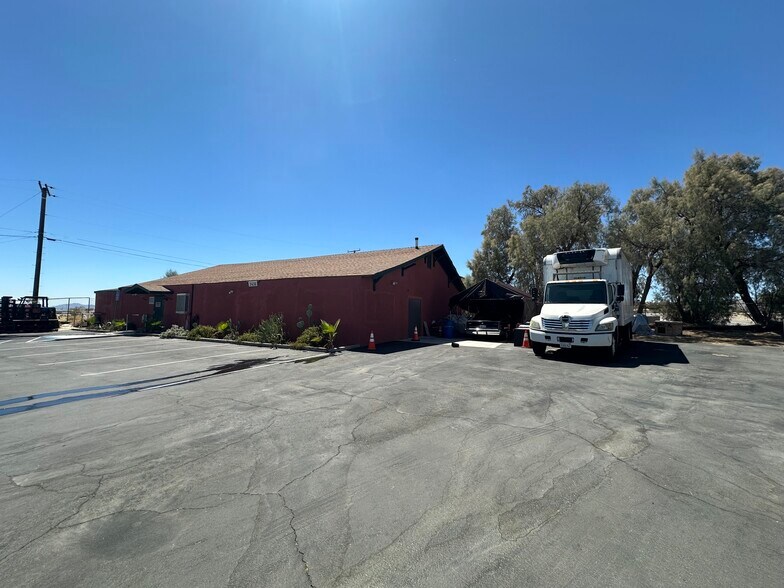 More Photos Of 2410 Armory Rd, Barstow Restaurant For Sale